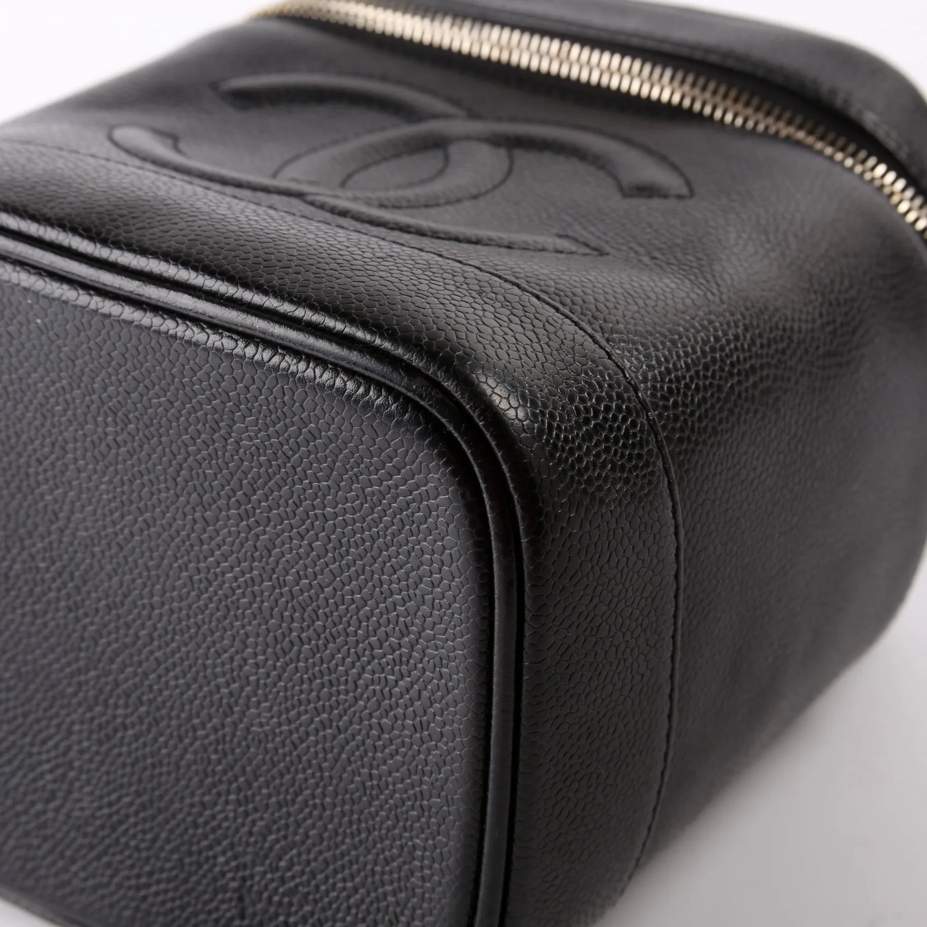CC Vanity Case Small Caviar