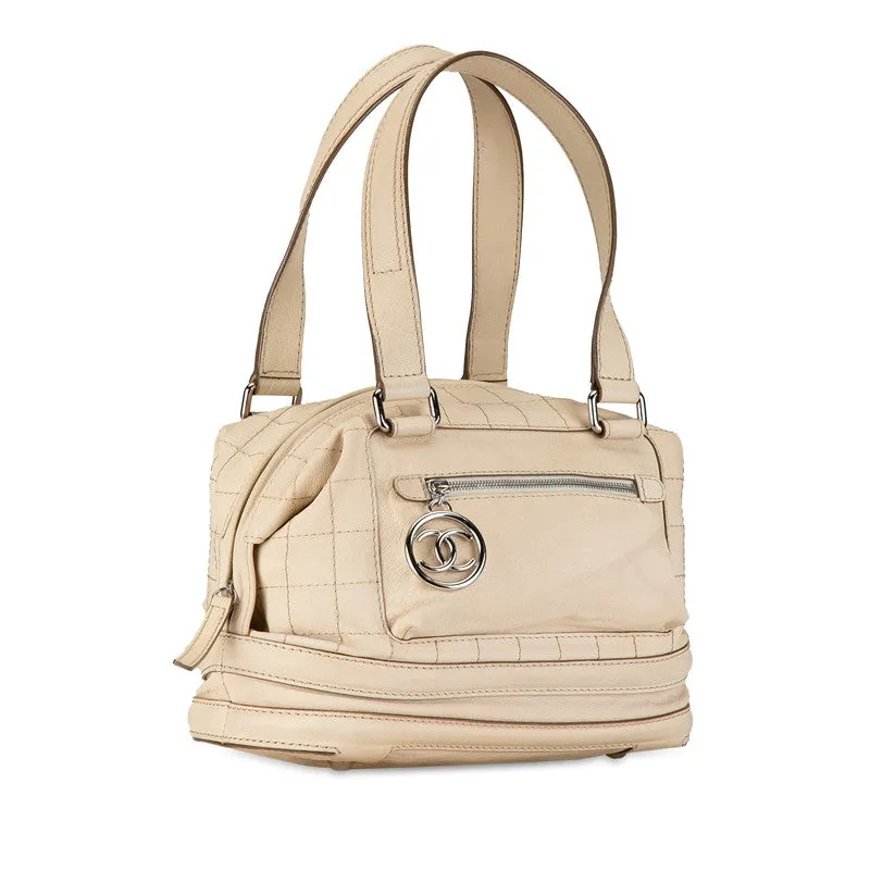 Chanel  Quilted Essential Bowling Bag Leather Travel Bag in Good condition
