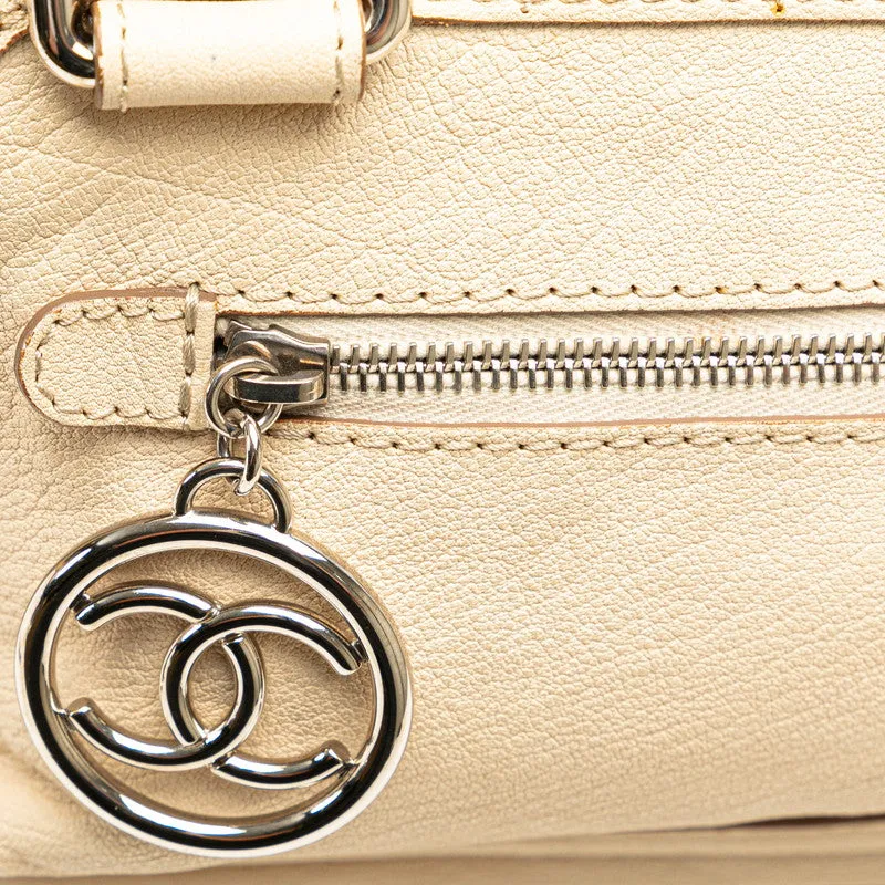 Chanel  Quilted Essential Bowling Bag Leather Travel Bag in Good condition