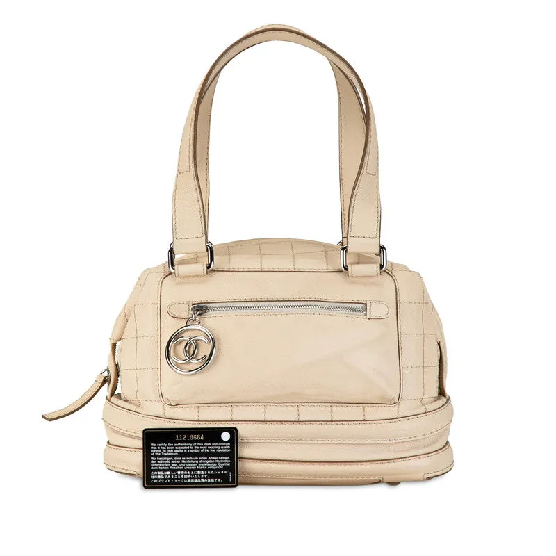 Chanel  Quilted Essential Bowling Bag Leather Travel Bag in Good condition