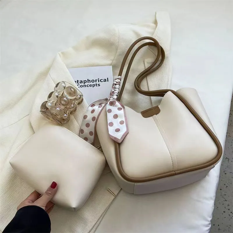 CL1114 - Elegant White Fashion Handbag