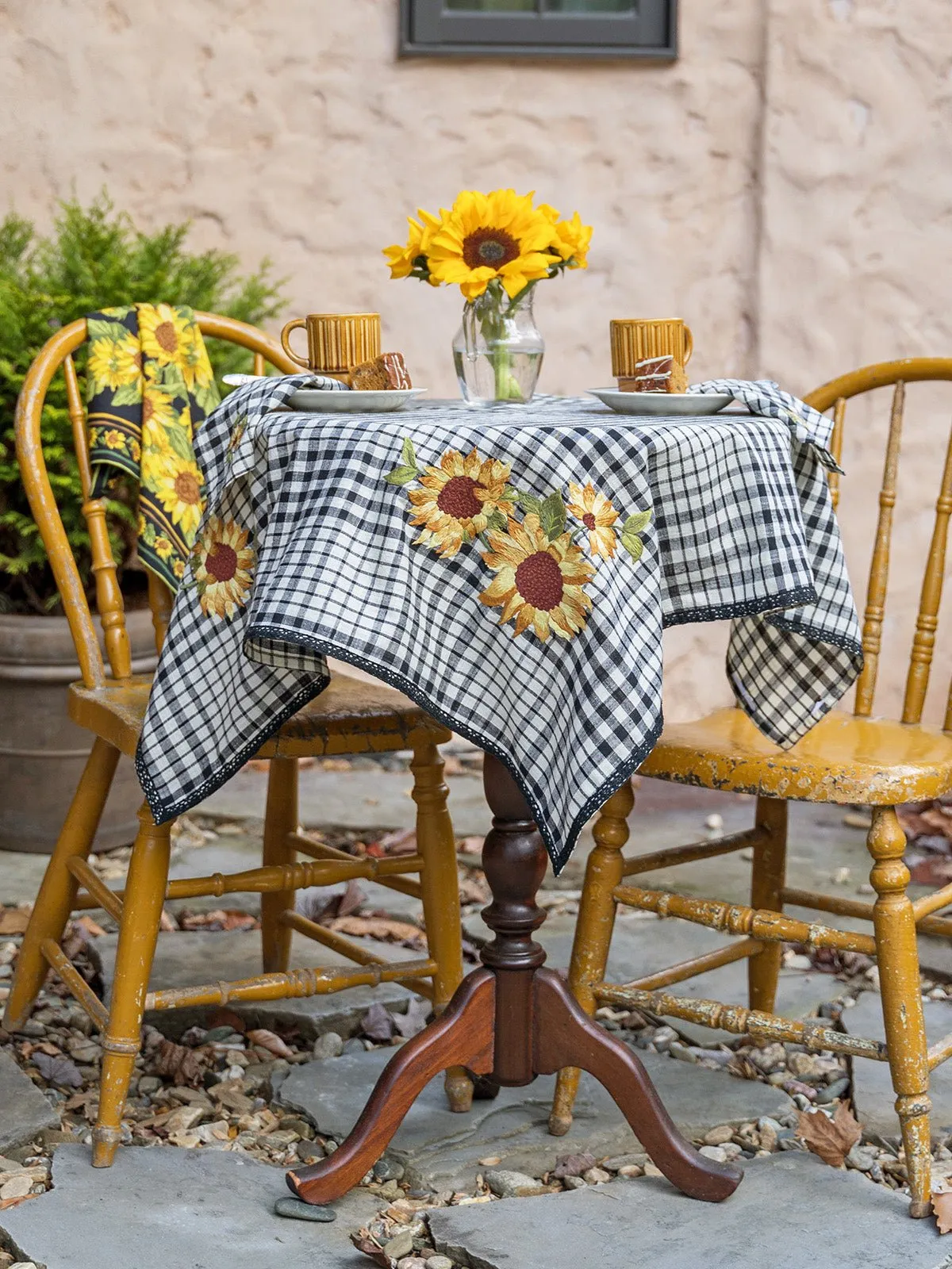 Sunflower Embroidered Tea Cloth